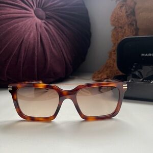 Brand new MARC JACOBS sunglasses